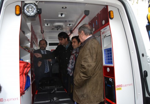 A Deputación da Coruña fai entrega dunha ambulancia á Cruz Vermella de Ferrol